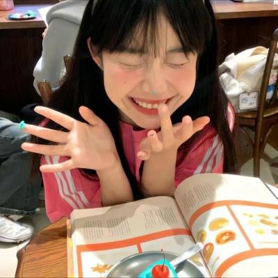 鸾凤嬉春